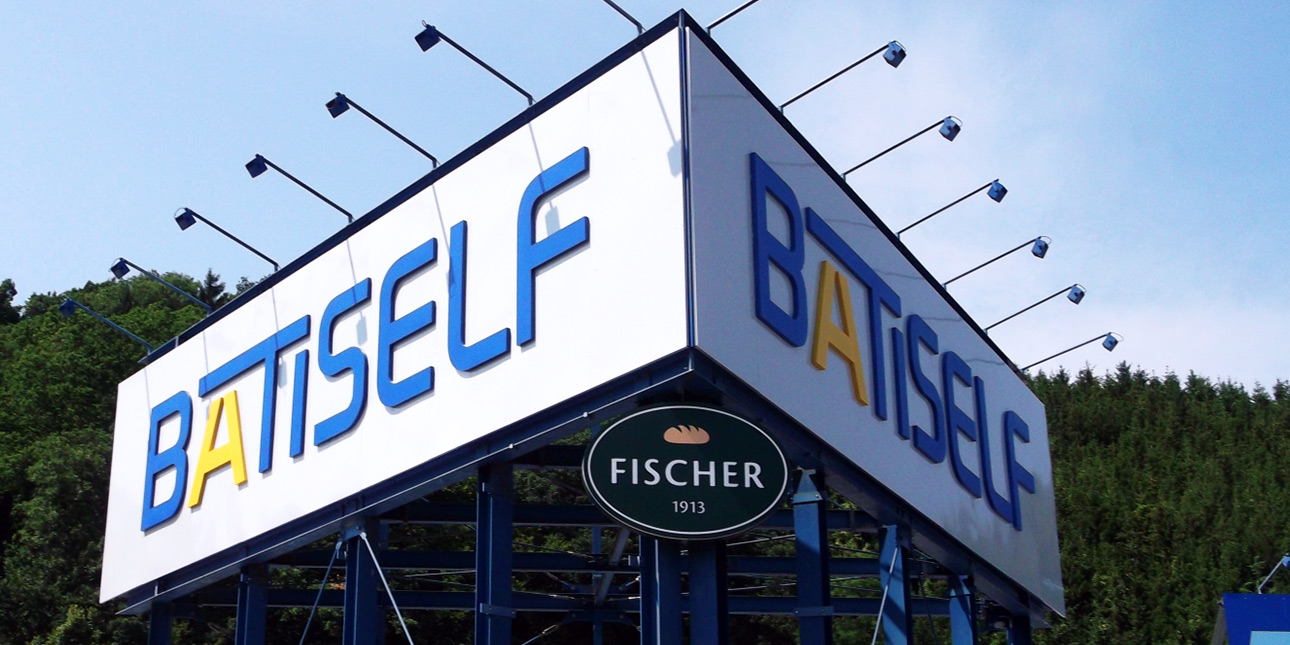 Création de lettres relief 3D grand format