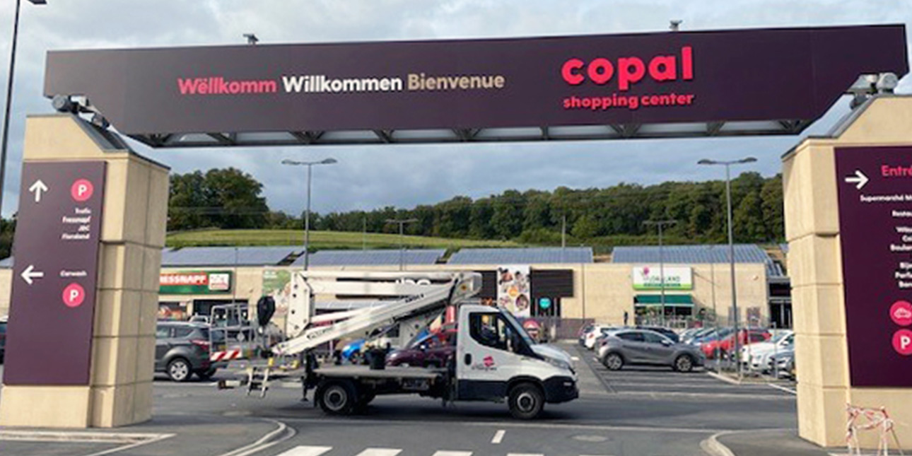 Signalétique d'entrée au COpal Shopping Center